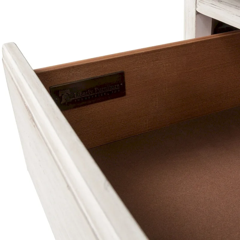 Farmhouse Reimagined Antique White 8-Drawer Dresser